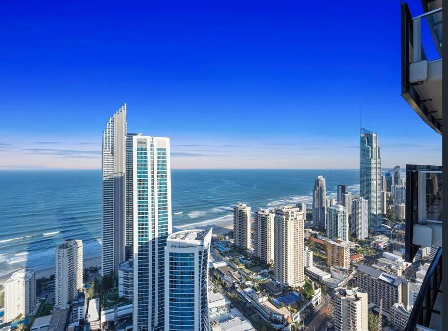 Exclusive Circle On Cavil Sub-Penthouse Luxury Apt - Hosted By Coastal Letting Gold Coast Exterior foto
