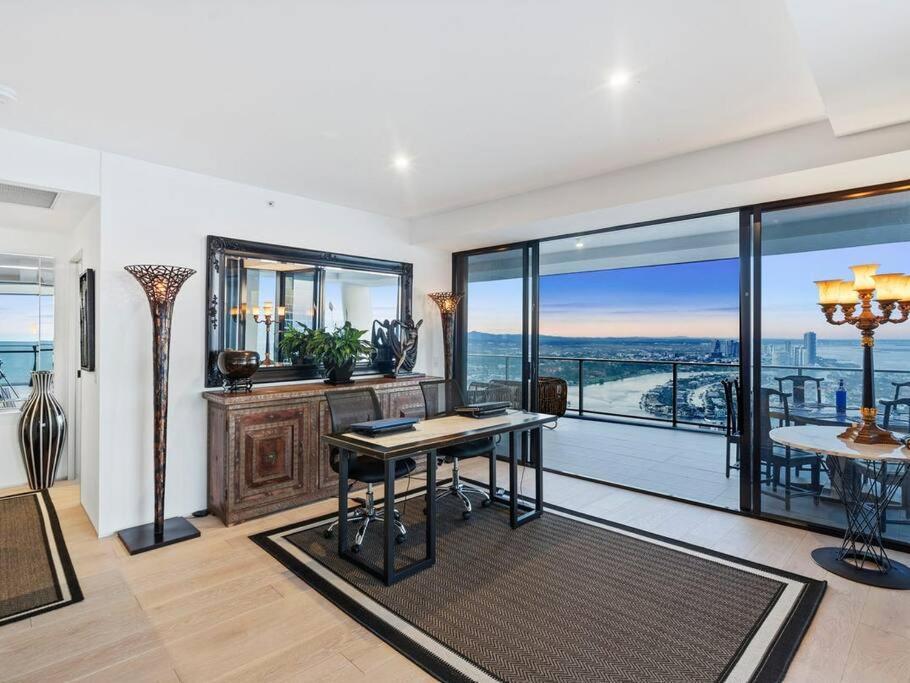 Exclusive Circle On Cavil Sub-Penthouse Luxury Apt - Hosted By Coastal Letting Gold Coast Exterior foto